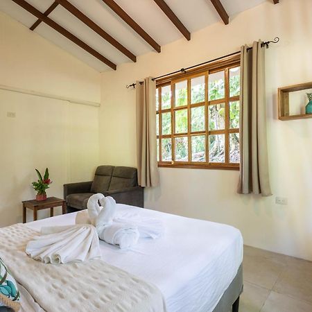 Villa Pina Dorada Dependencia Del Hotel Casa Merlin Puerto Viejo de Talamanca المظهر الخارجي الصورة