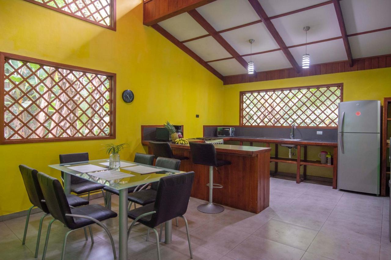 Villa Pina Dorada Dependencia Del Hotel Casa Merlin Puerto Viejo de Talamanca المظهر الخارجي الصورة