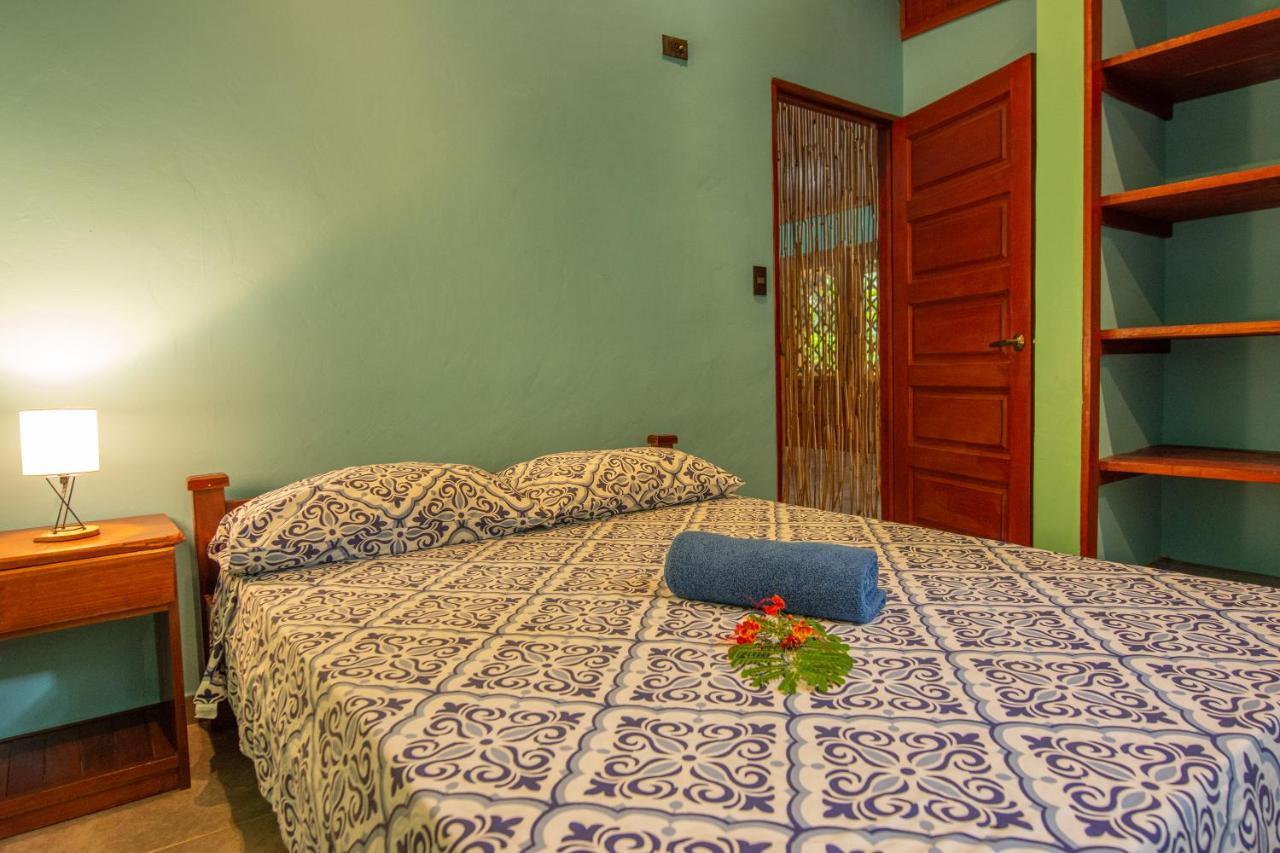 Villa Pina Dorada Dependencia Del Hotel Casa Merlin Puerto Viejo de Talamanca المظهر الخارجي الصورة