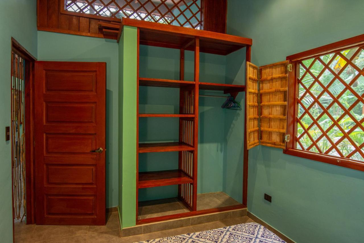 Villa Pina Dorada Dependencia Del Hotel Casa Merlin Puerto Viejo de Talamanca المظهر الخارجي الصورة