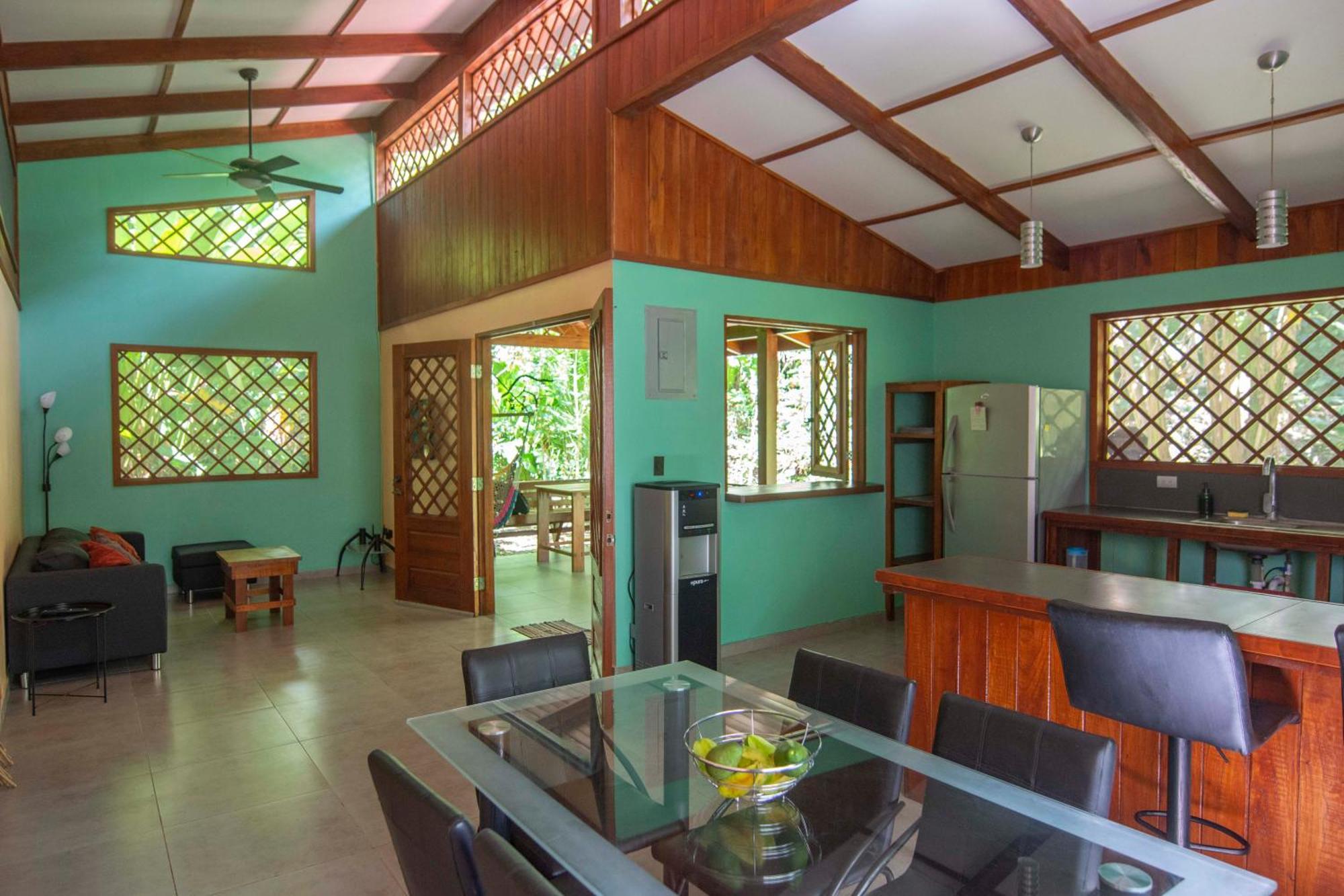 Villa Pina Dorada Dependencia Del Hotel Casa Merlin Puerto Viejo de Talamanca المظهر الخارجي الصورة