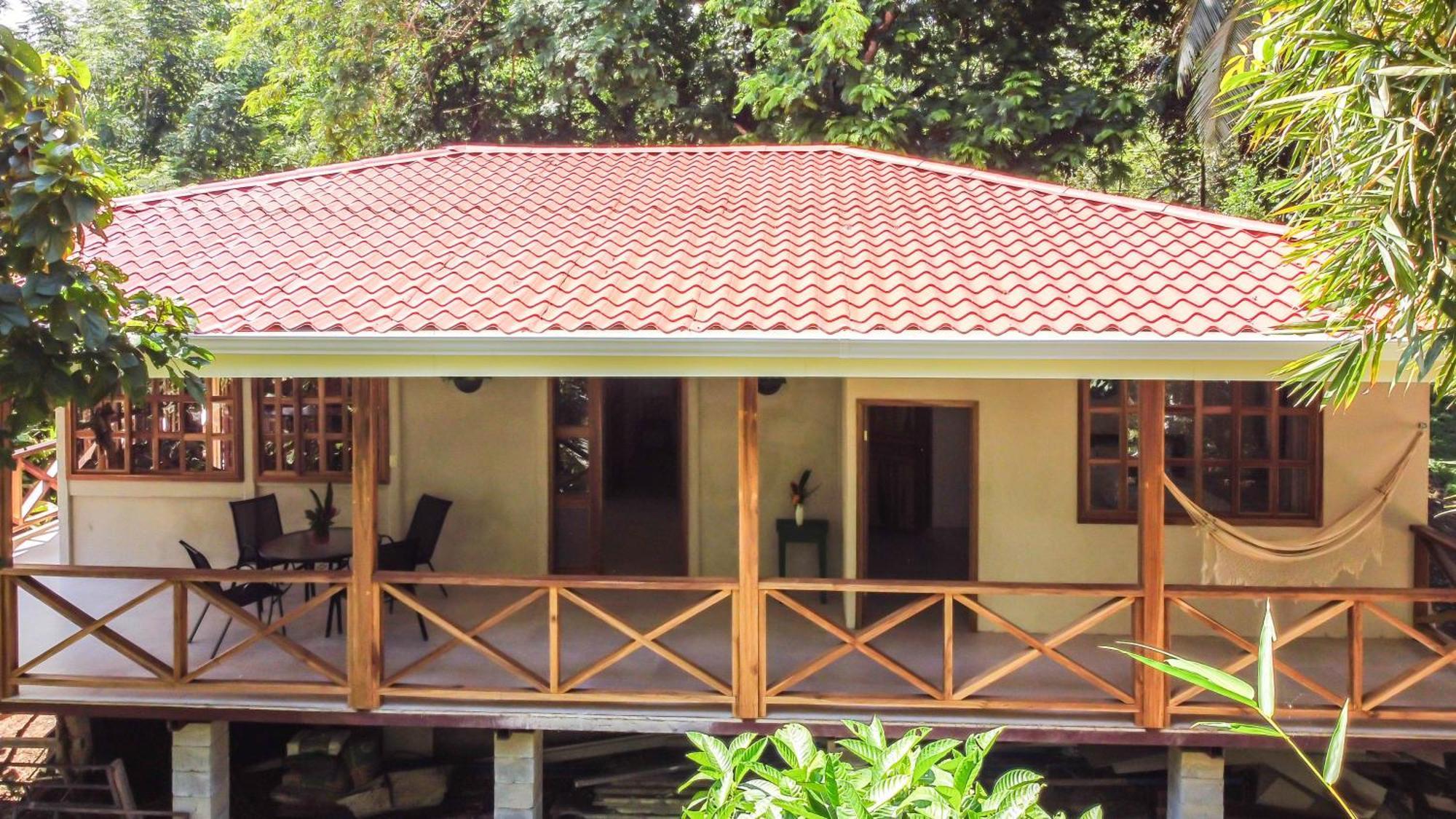 Villa Pina Dorada Dependencia Del Hotel Casa Merlin Puerto Viejo de Talamanca المظهر الخارجي الصورة