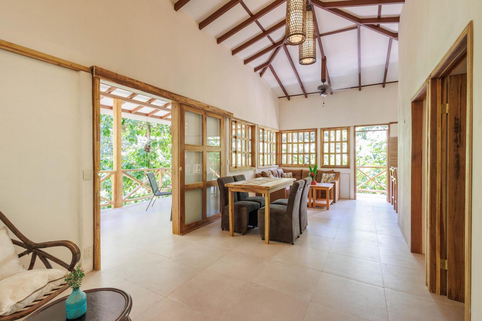 Villa Pina Dorada Dependencia Del Hotel Casa Merlin Puerto Viejo de Talamanca المظهر الخارجي الصورة