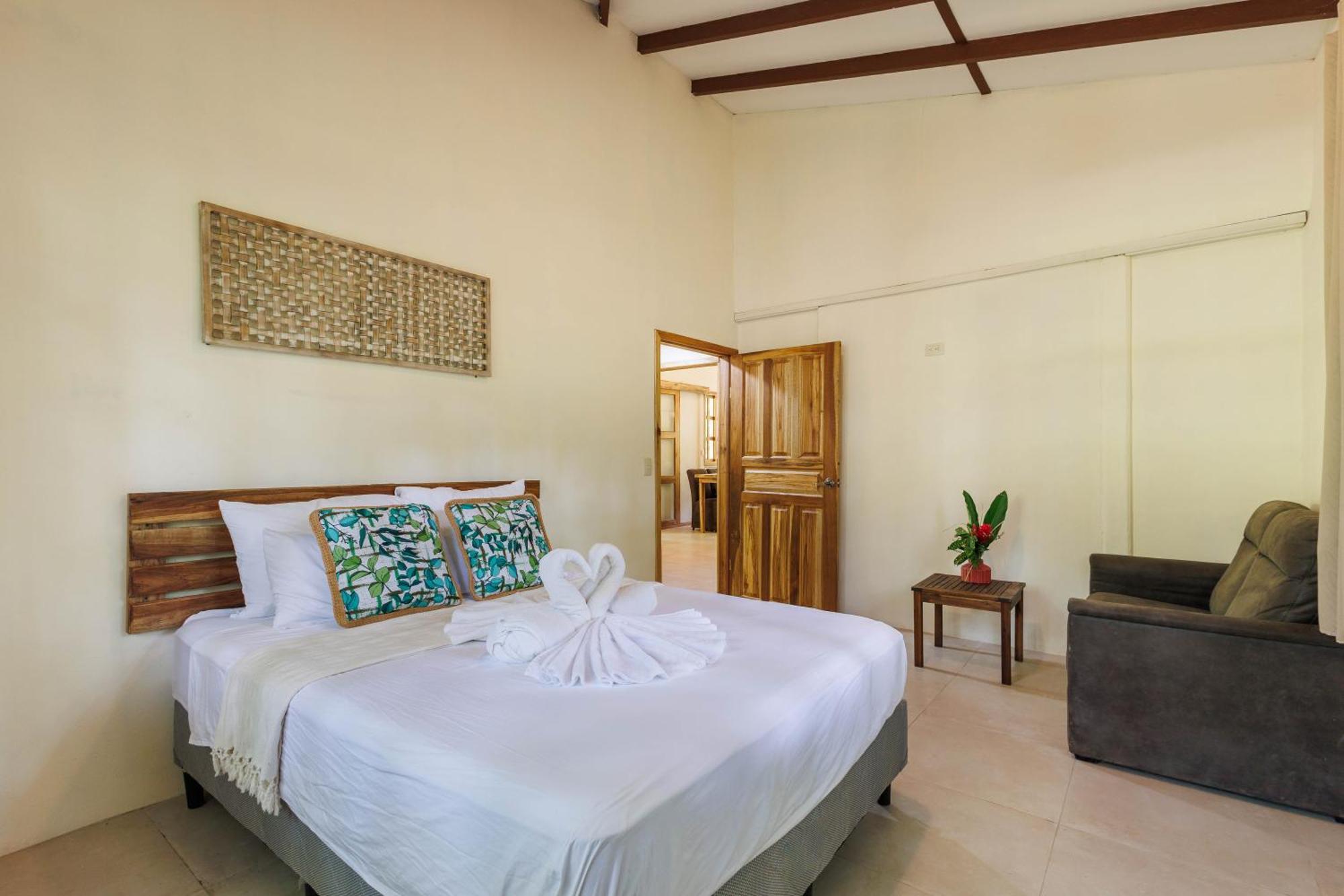 Villa Pina Dorada Dependencia Del Hotel Casa Merlin Puerto Viejo de Talamanca المظهر الخارجي الصورة