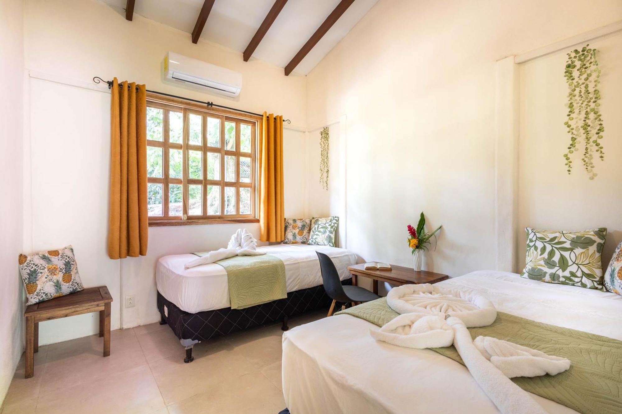 Villa Pina Dorada Dependencia Del Hotel Casa Merlin Puerto Viejo de Talamanca المظهر الخارجي الصورة